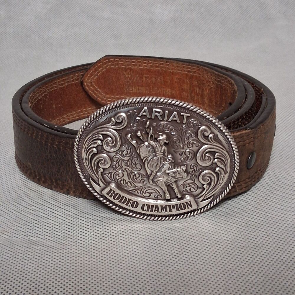 Ariat Silver Rodeo Champion Belt Buckle Brown Leather Belt 30"  Boy's or Women's